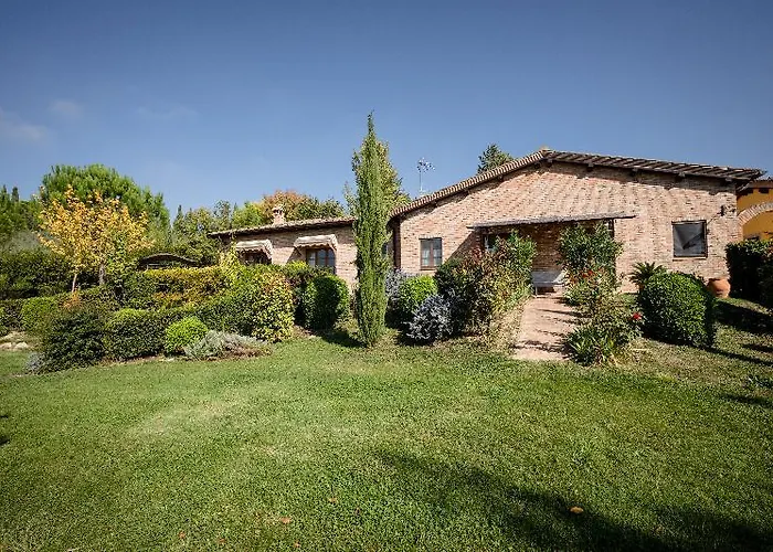 Fattoria Sant'andrea - Farm * Σαν Τζιμινιάνο